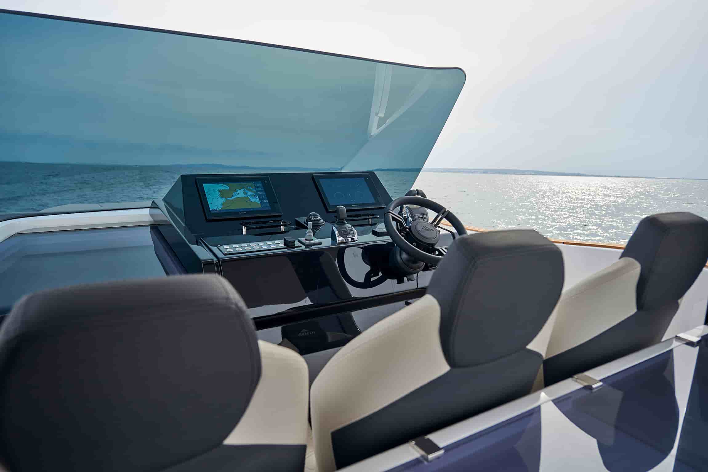 Astondoa 377 Coupe - View 18