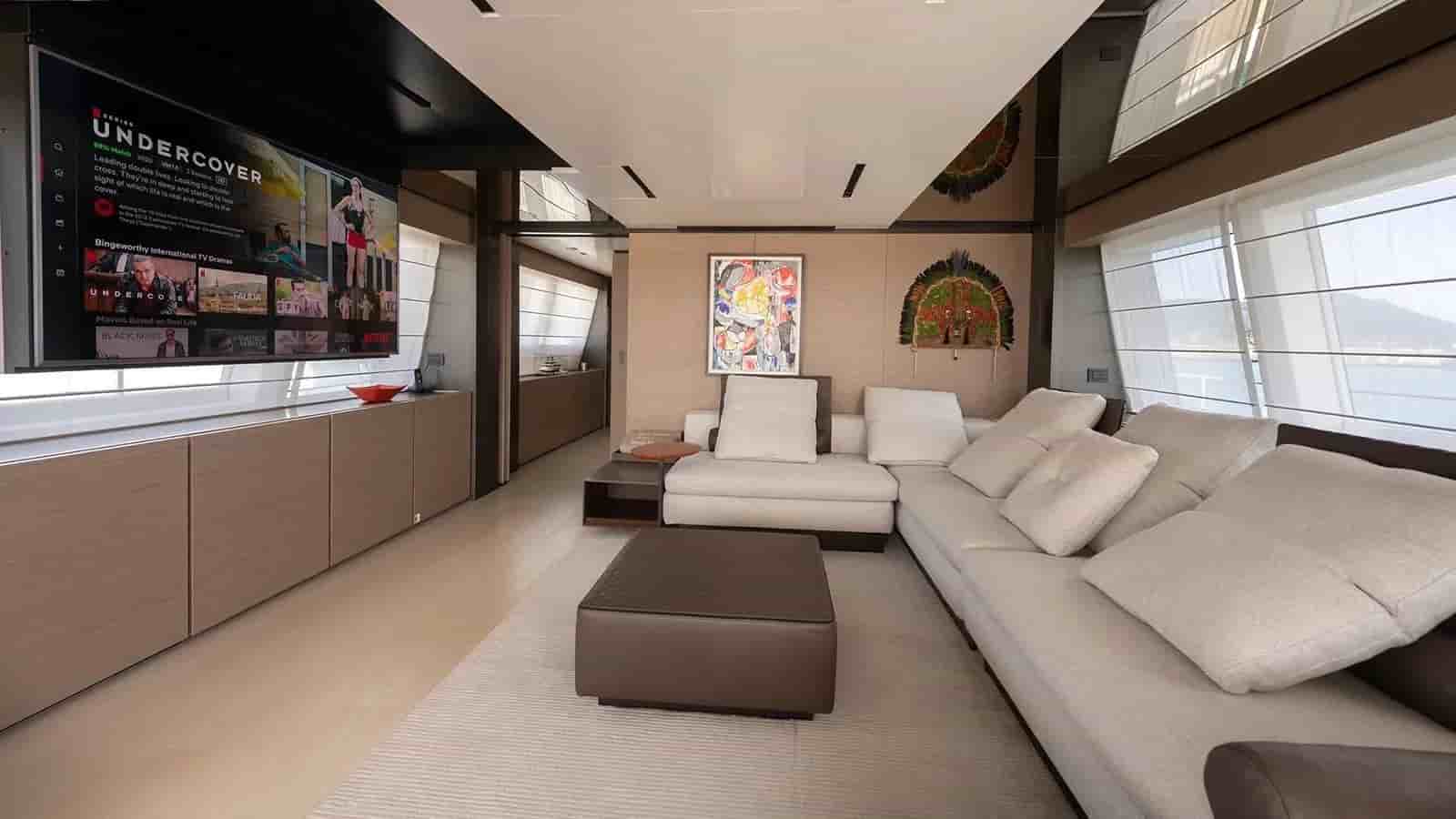 Ferretti Custom Line Navetta 33 - View 24