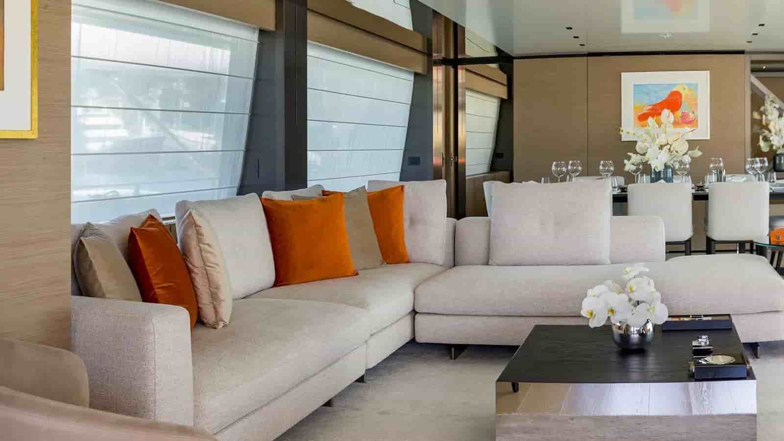 Ferretti Custom Line Navetta 33 - View 31