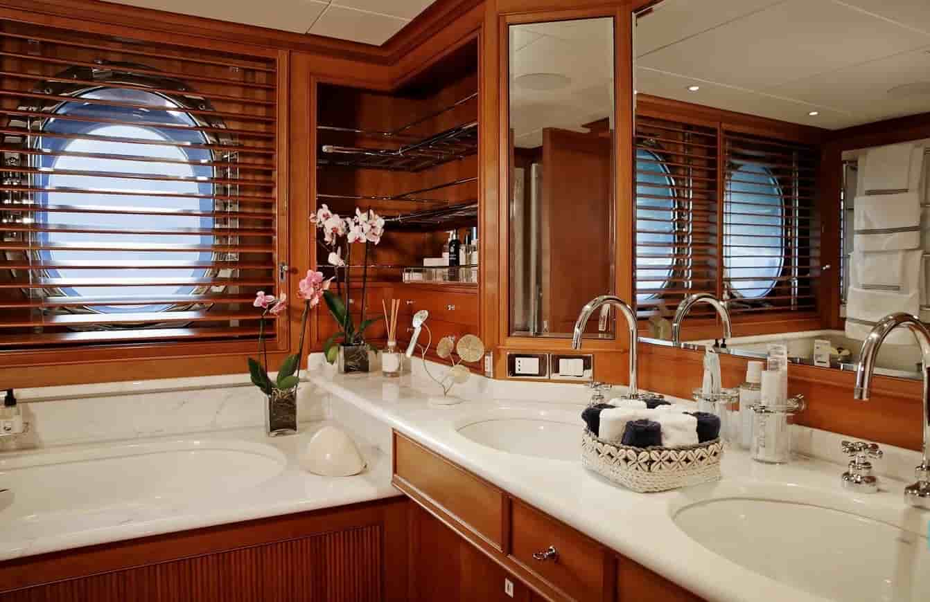 Perini Navi 52M S/Y - View 48