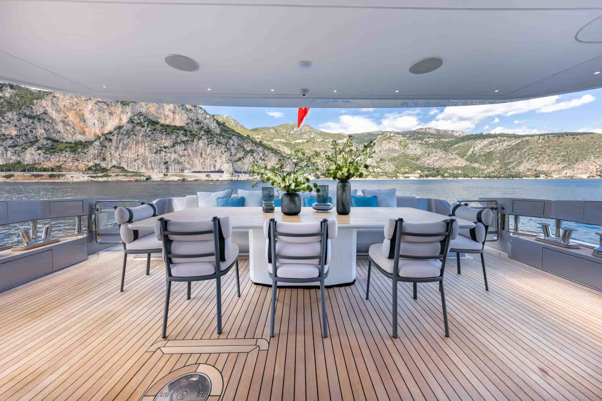 Azimut Grande 36 Metri - View 13