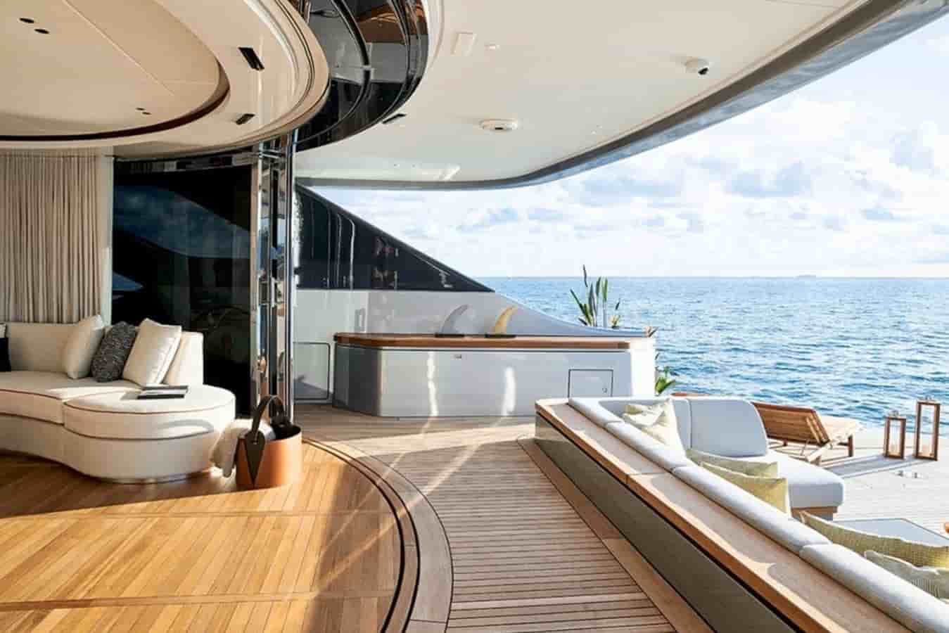 Benetti Oasis 40M - View 10