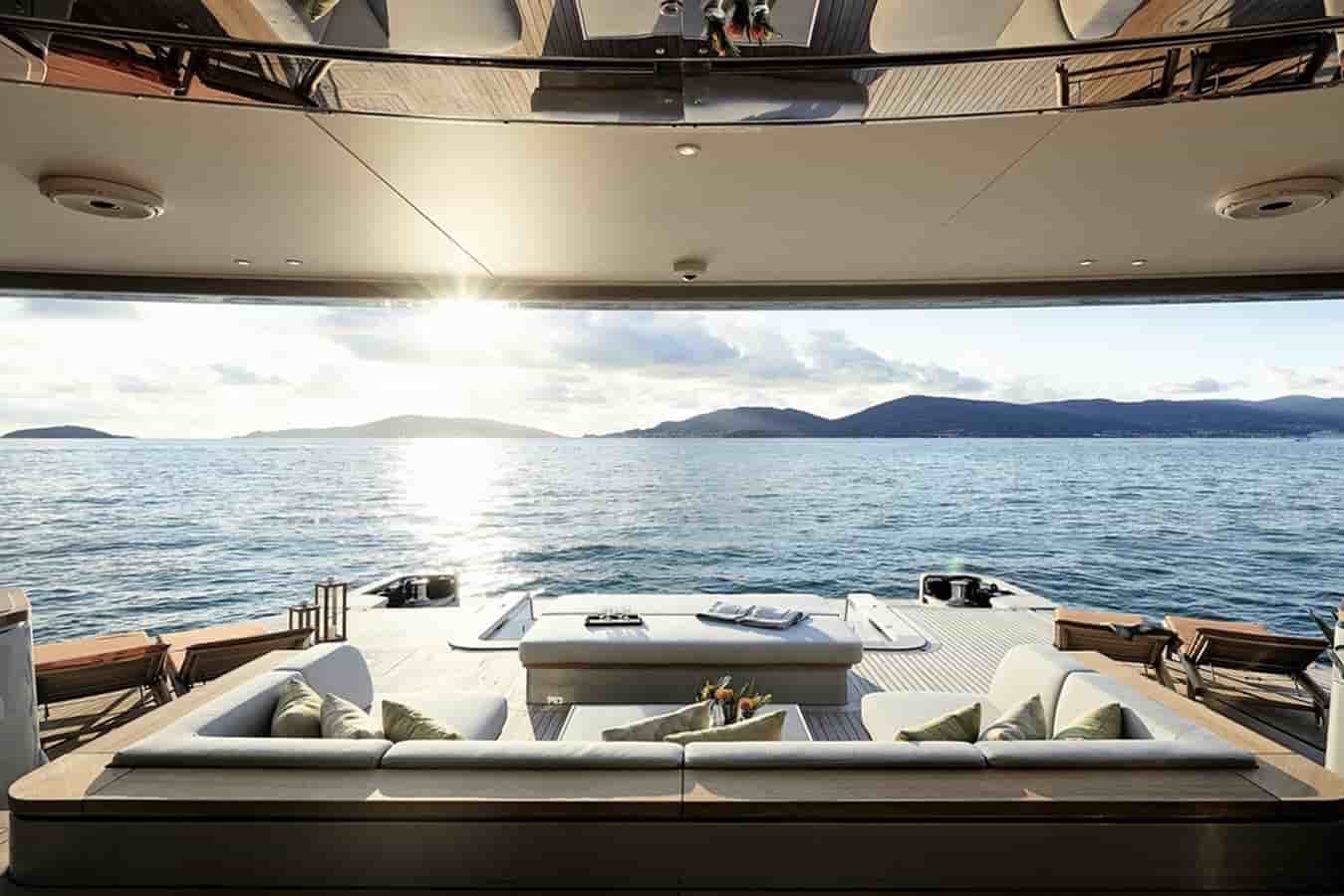 Benetti Oasis 40M - View 11