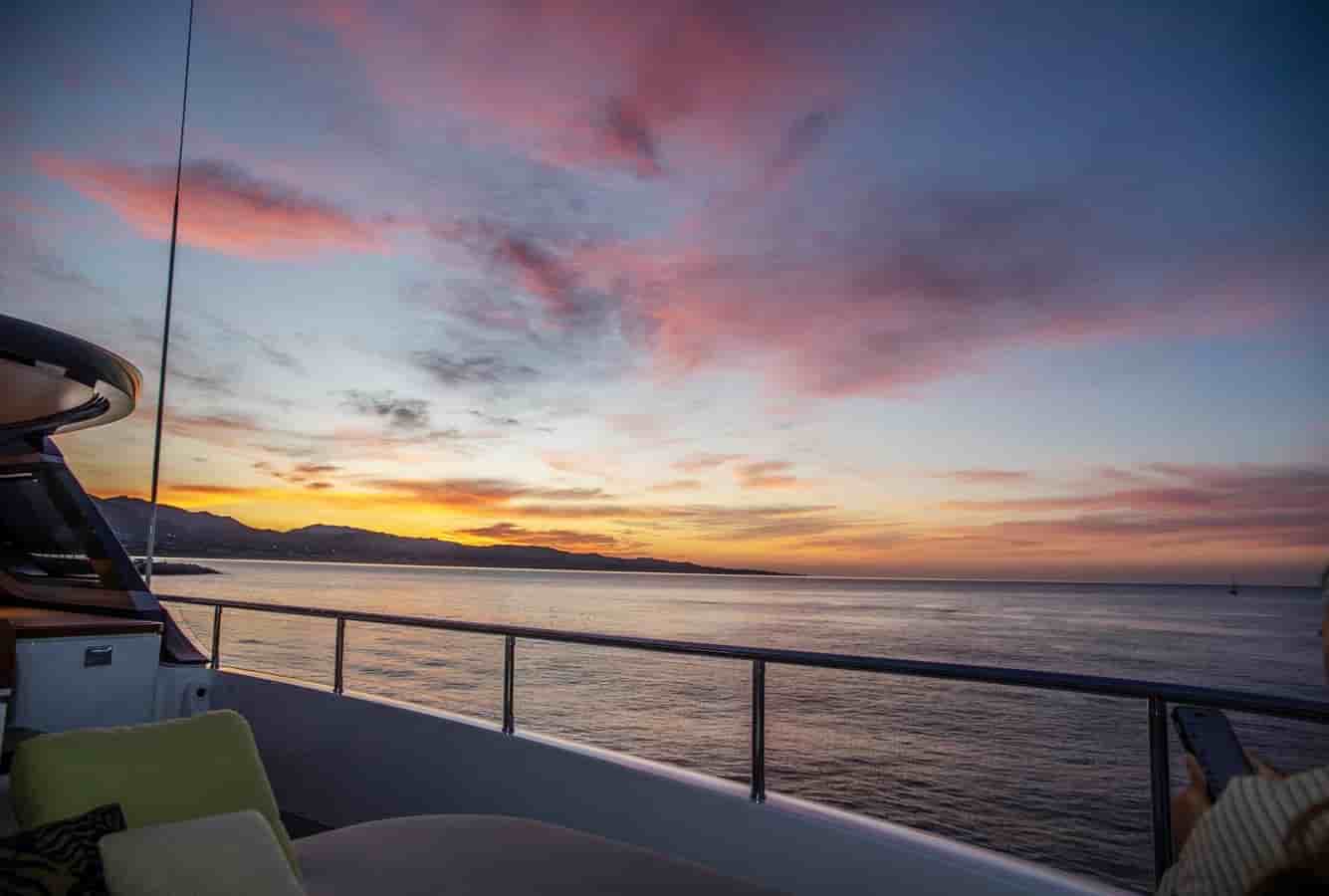 Benetti Oasis 40M - View 20