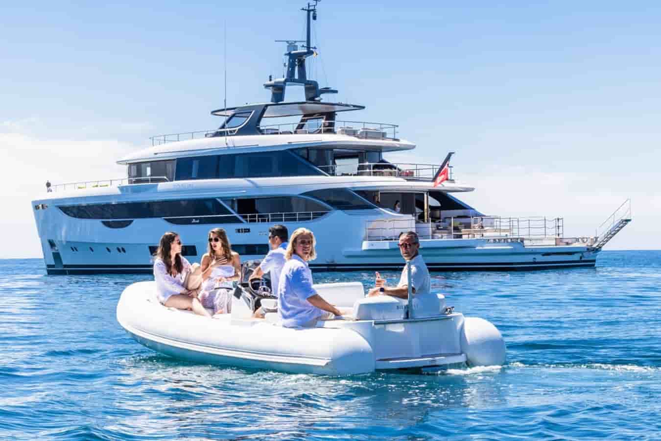 Benetti Oasis 40M - View 7