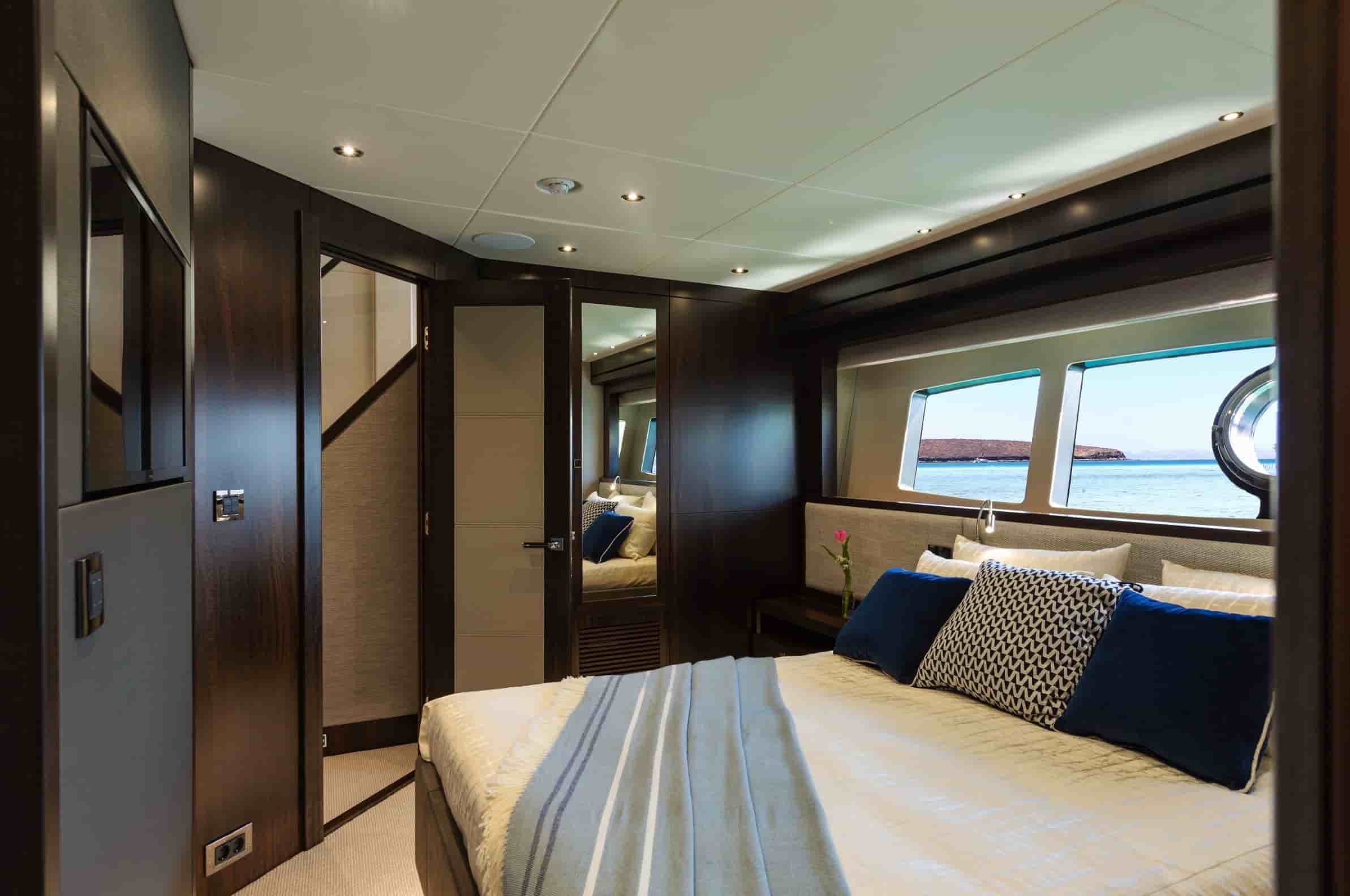 Sunseeker 95 Yacht - View 31