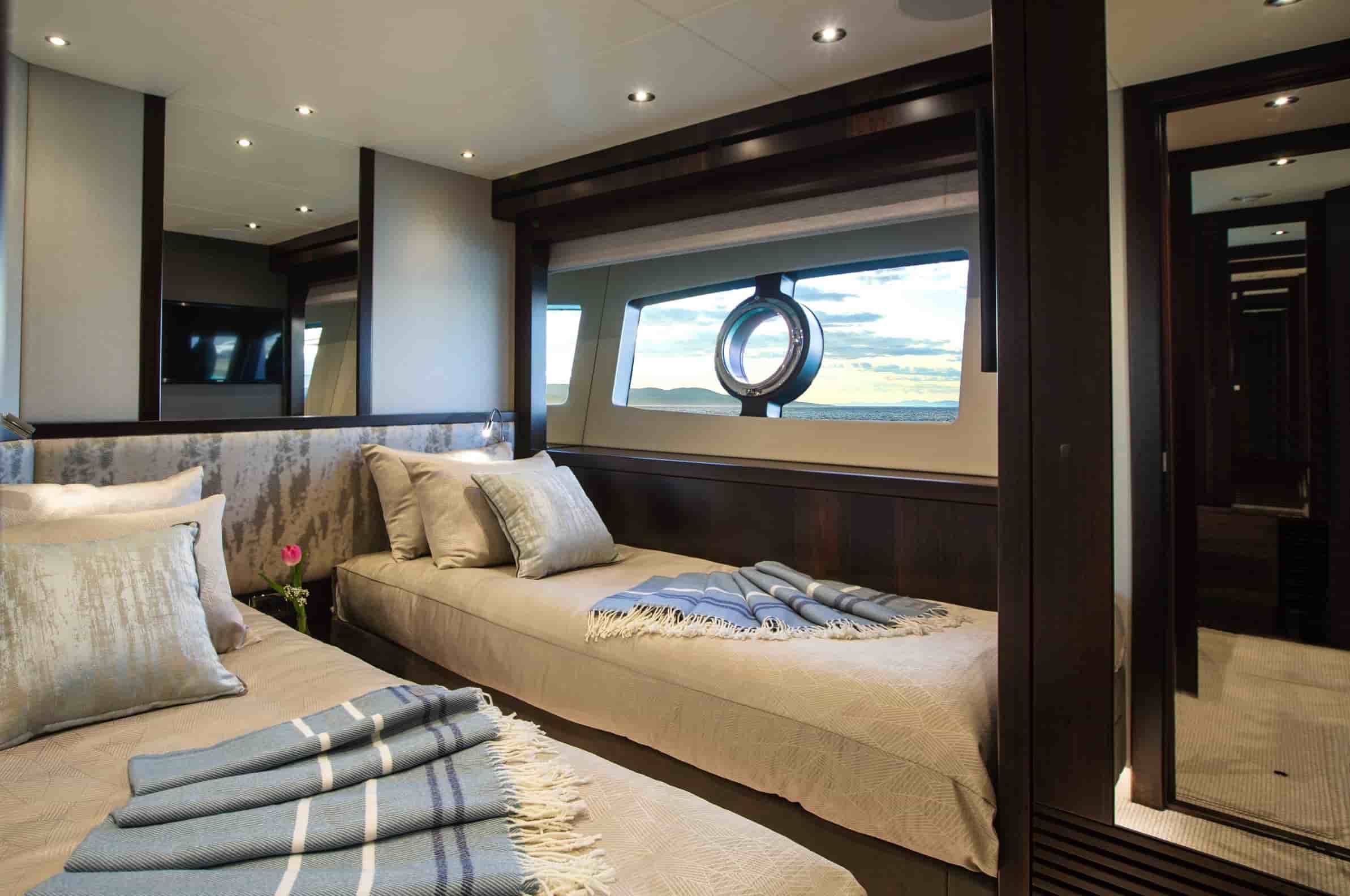 Sunseeker 95 Yacht - View 36