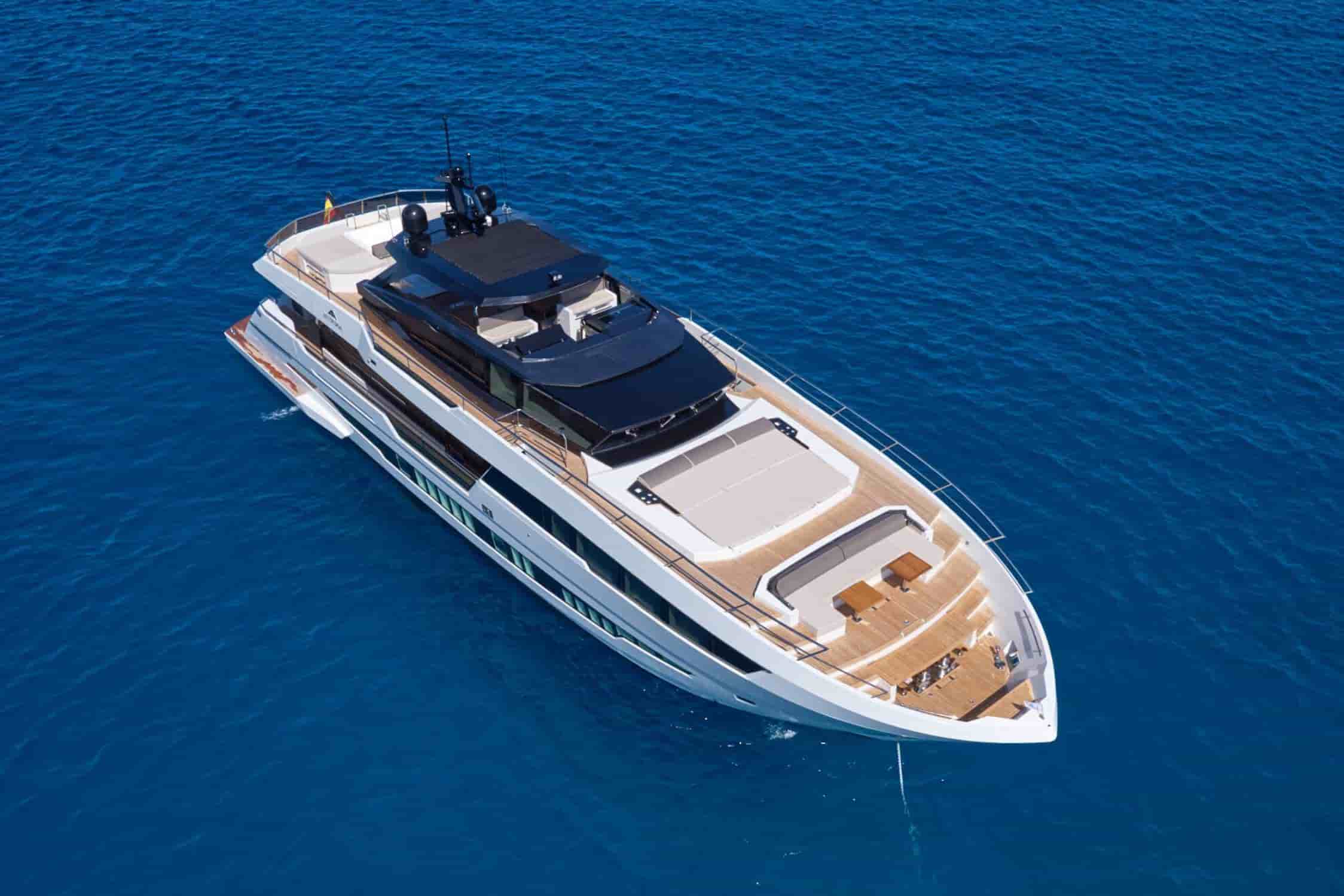 Astondoa 100 Century - View 6