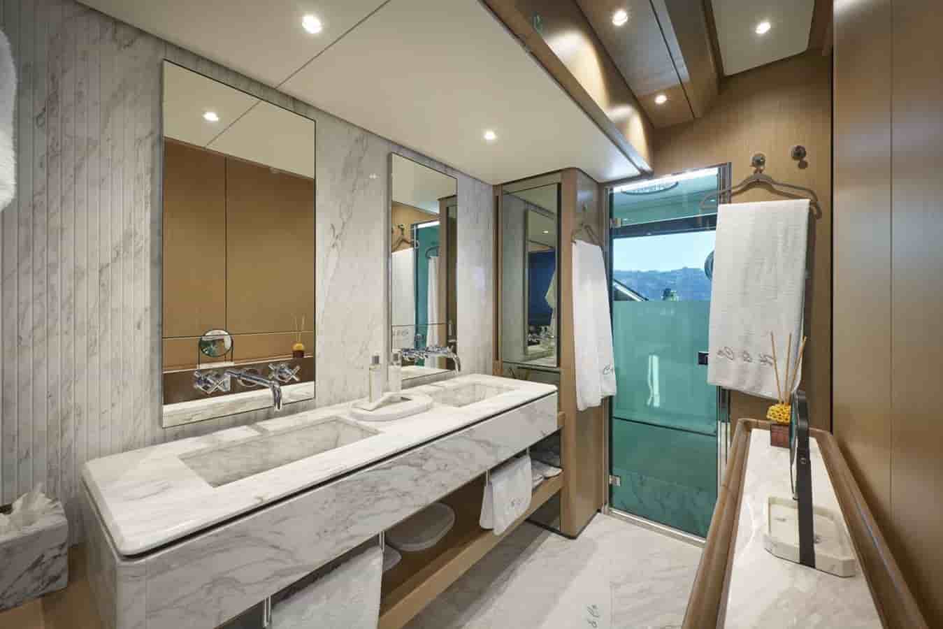 Ferretti 1000 - View 25