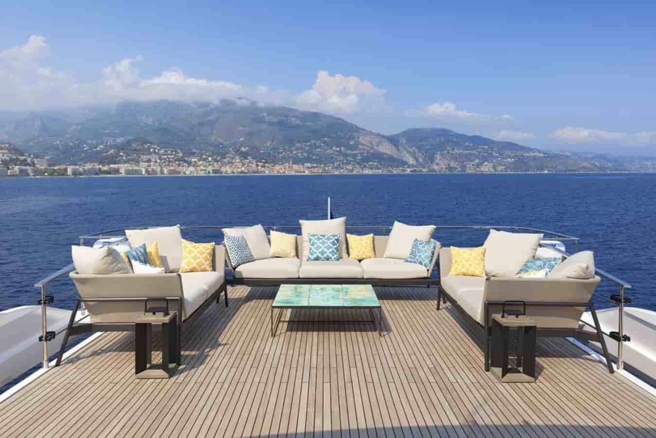 Ferretti 1000 - View 9