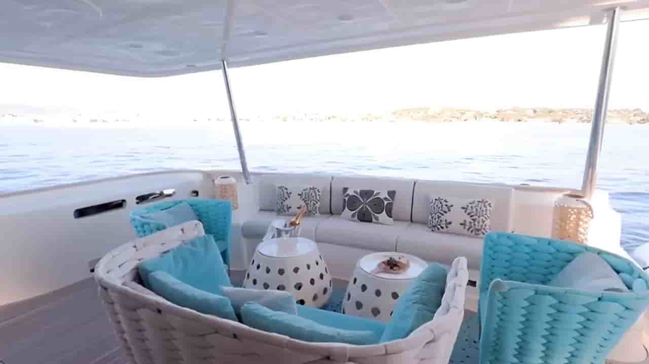 Custom Line Navetta 26 Crescendo - View 11