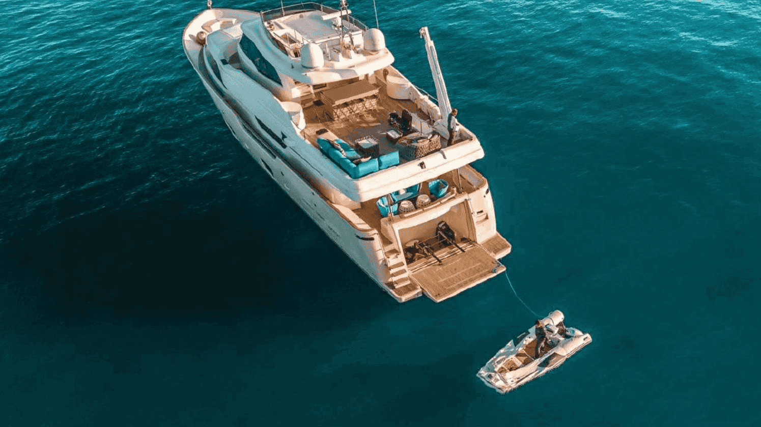 Custom Line Navetta 26 Crescendo - View 7