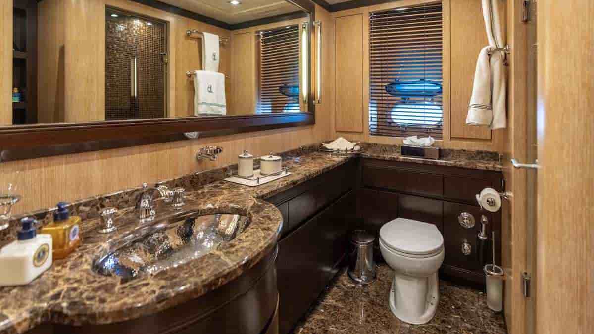 Mangusta 130 - View 26