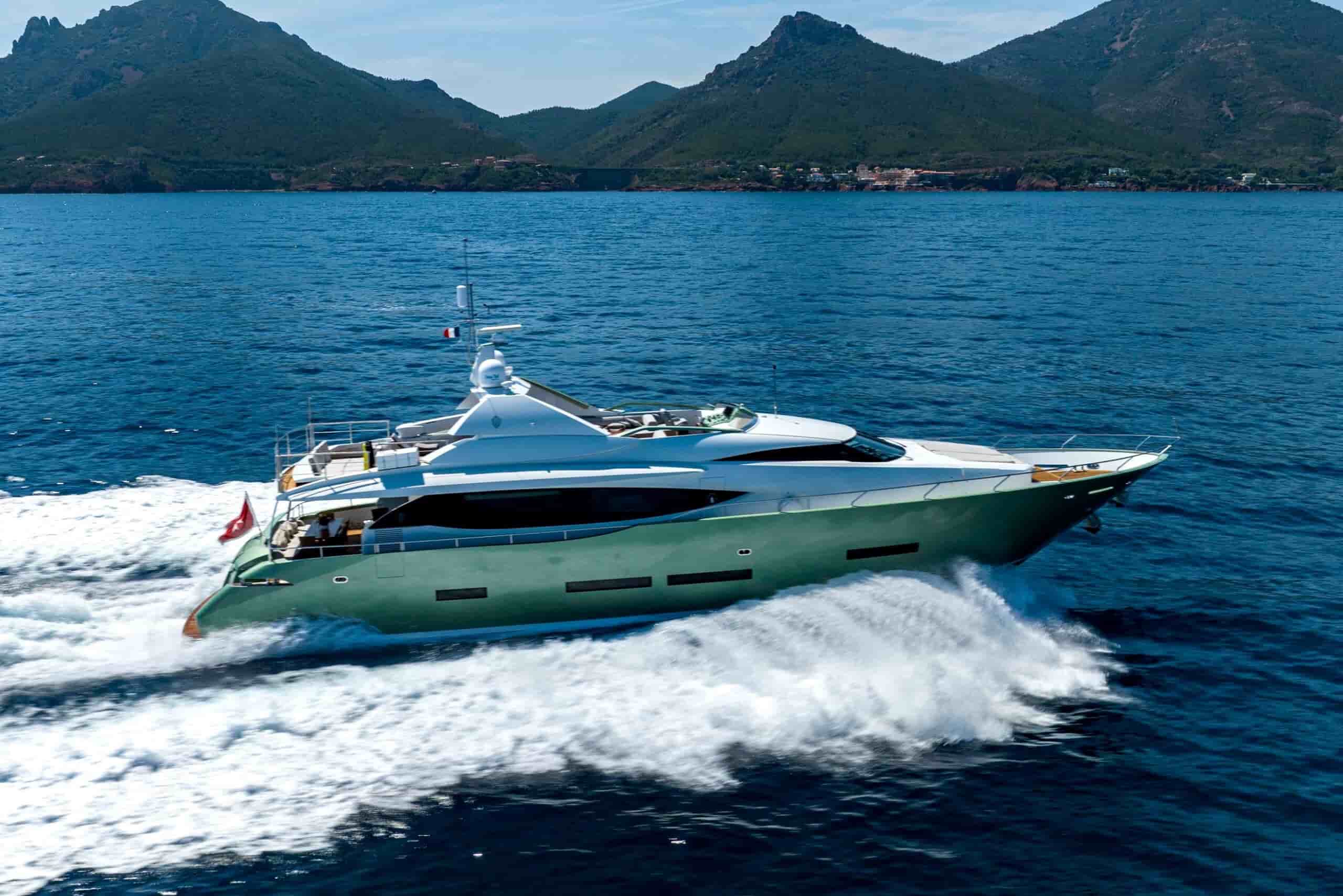 Peri Yachts 29 - View 3