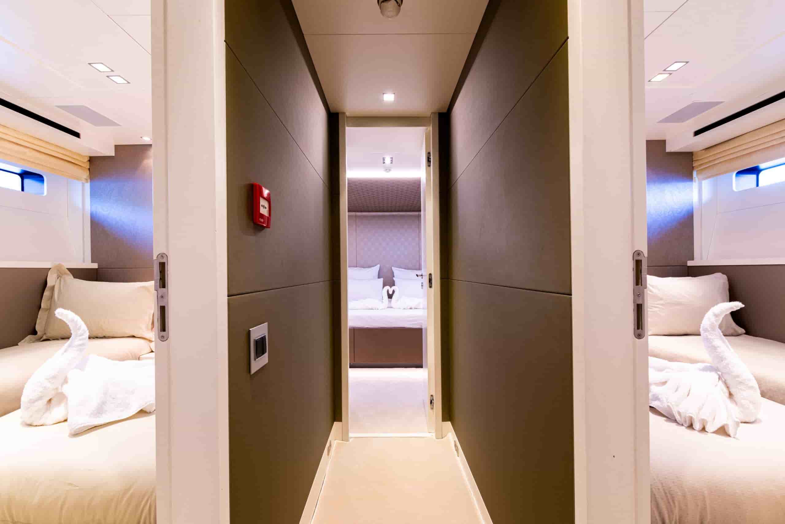 Peri Yachts 29 - View 38