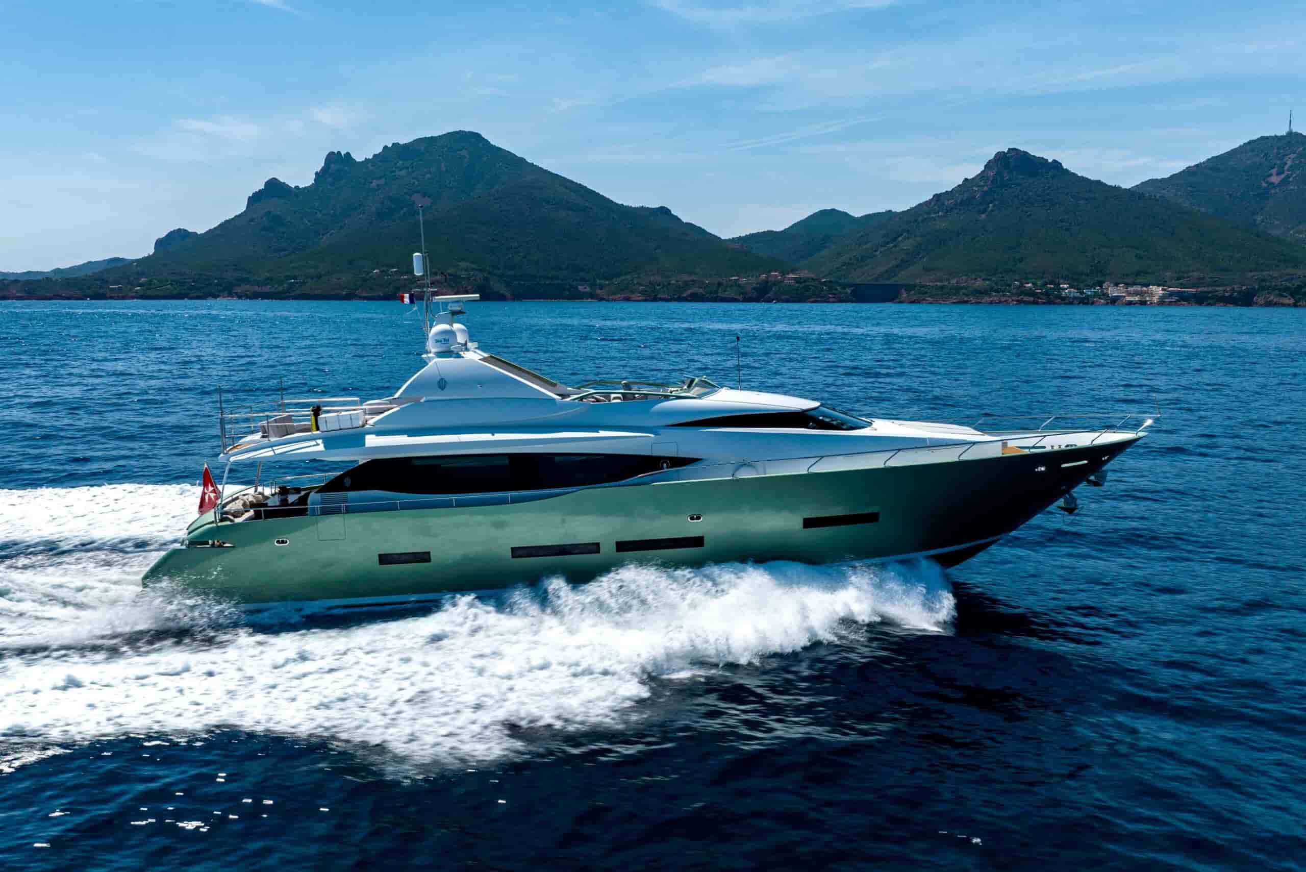 Peri Yachts 29 - View 4