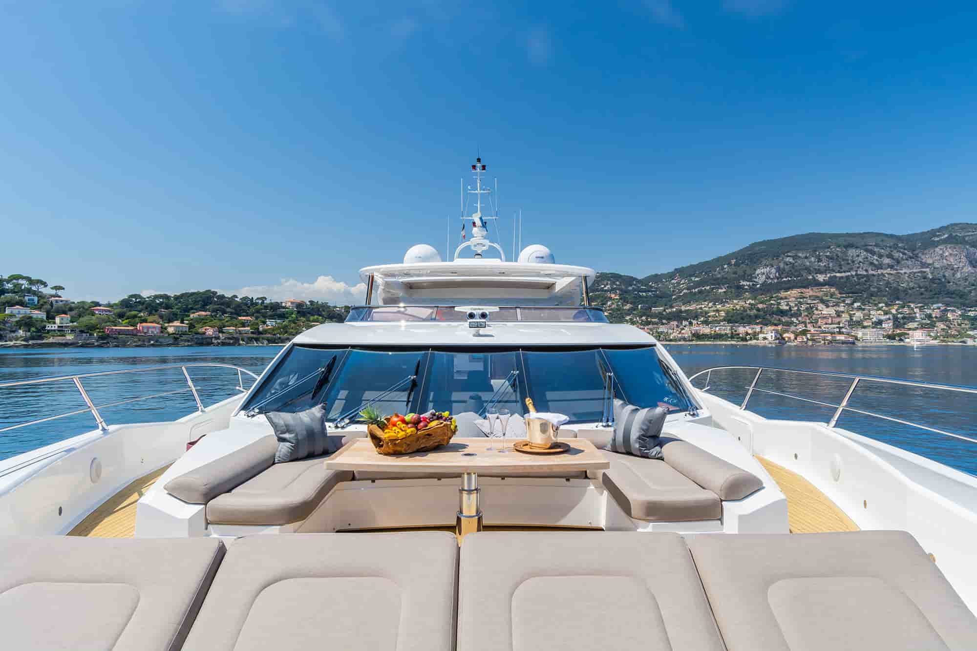 Sunseeker 115 Sport Yacht - View 24