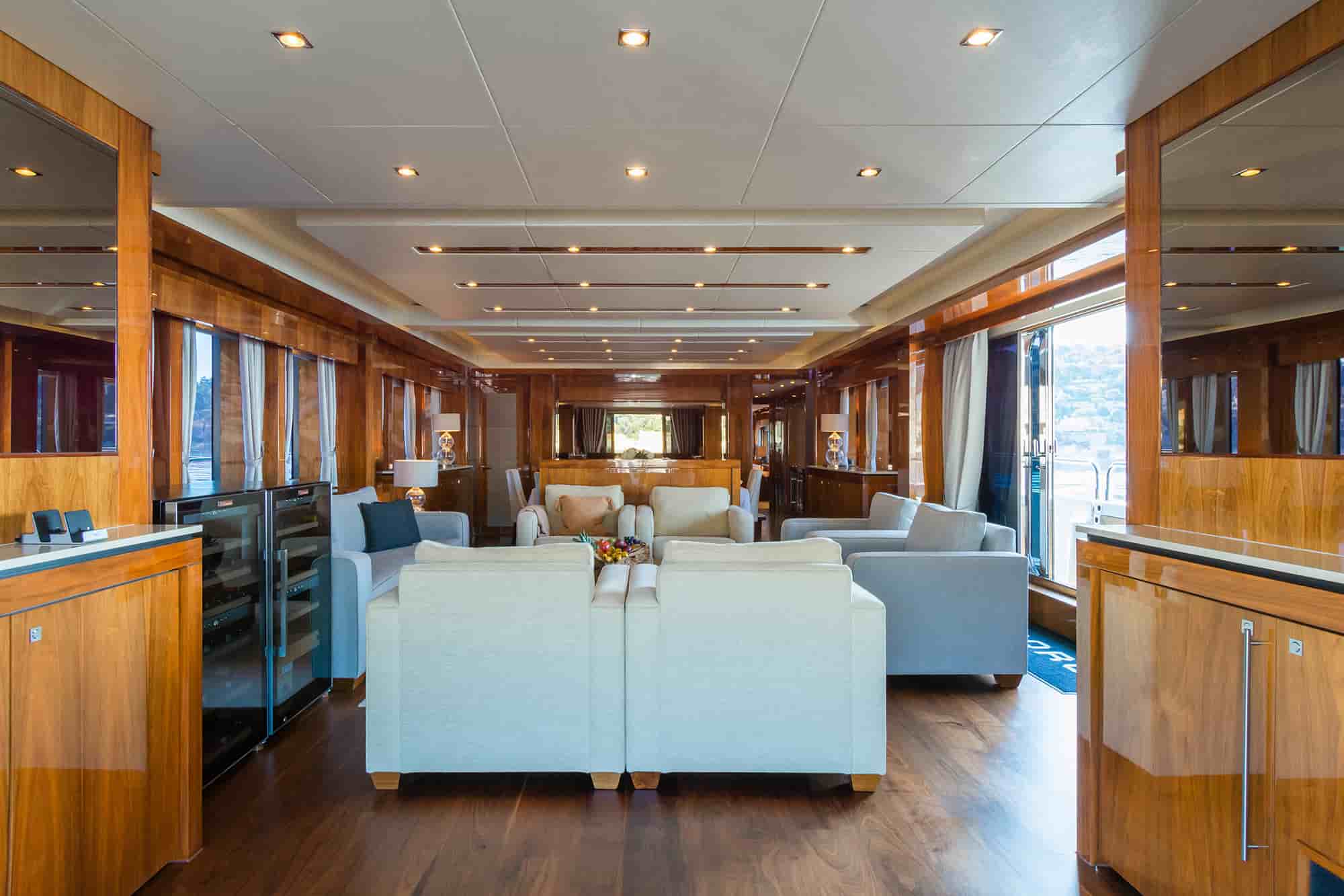 Sunseeker 115 Sport Yacht - View 35