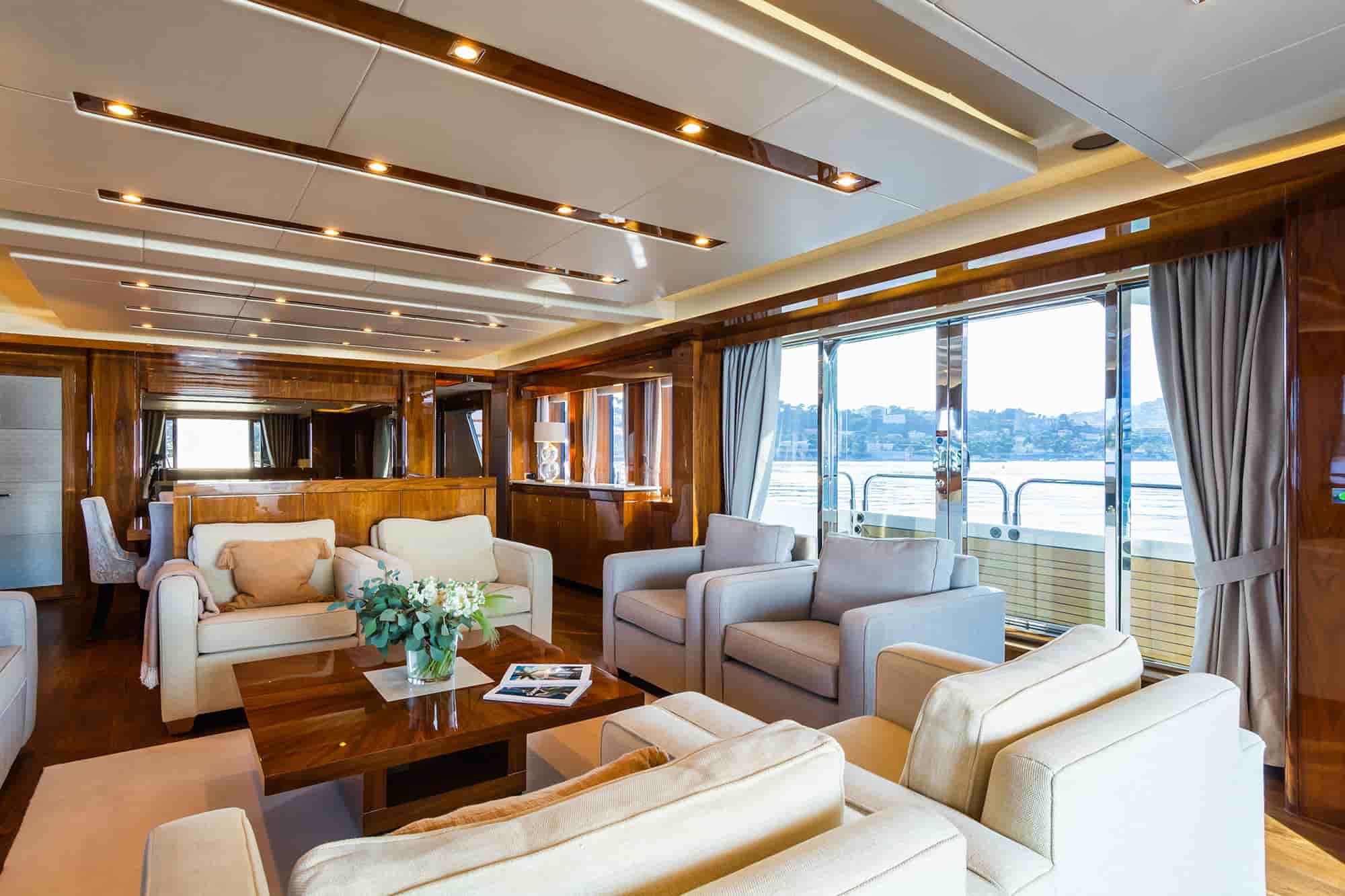 Sunseeker 115 Sport Yacht - View 37