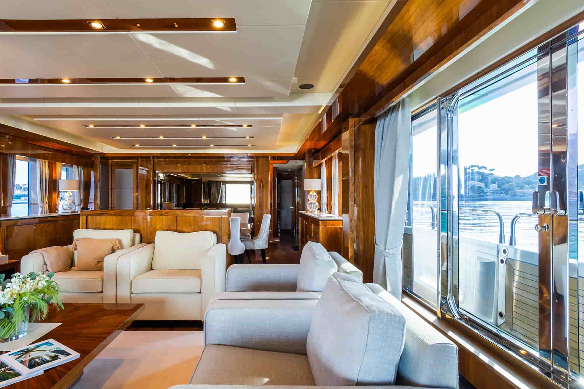 Sunseeker 115 Sport Yacht - View 39