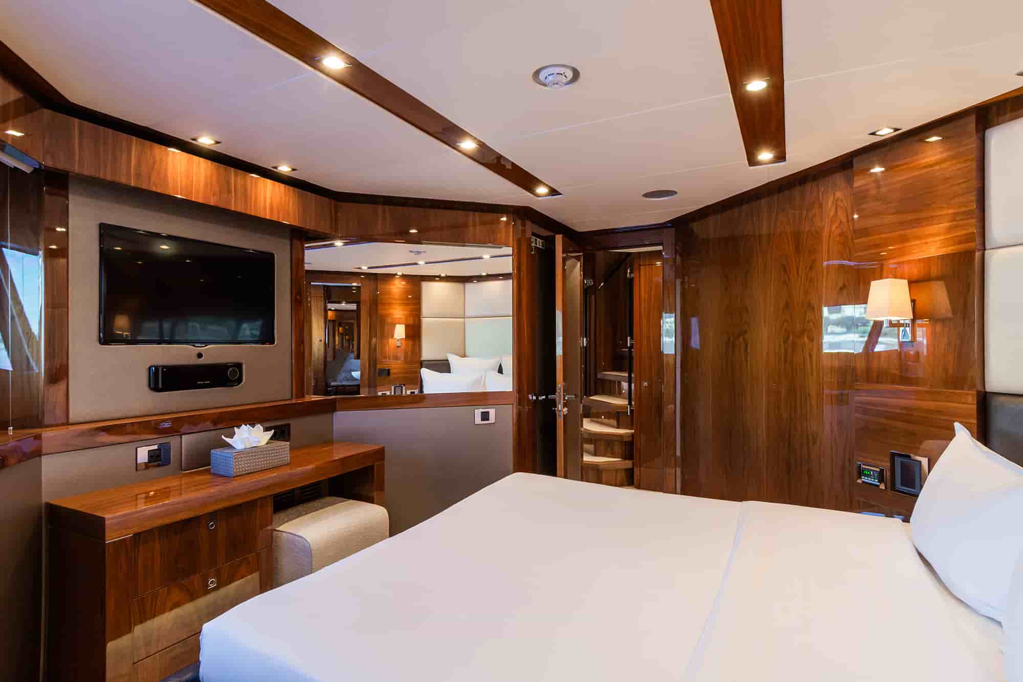 Sunseeker 115 Sport Yacht - View 53