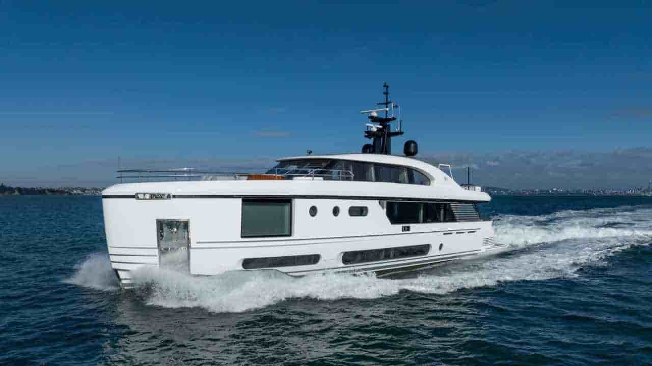 Azimut Magellano 30M - View 10