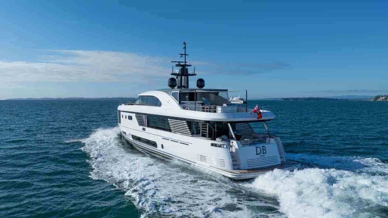 Azimut Magellano 30M - View 13