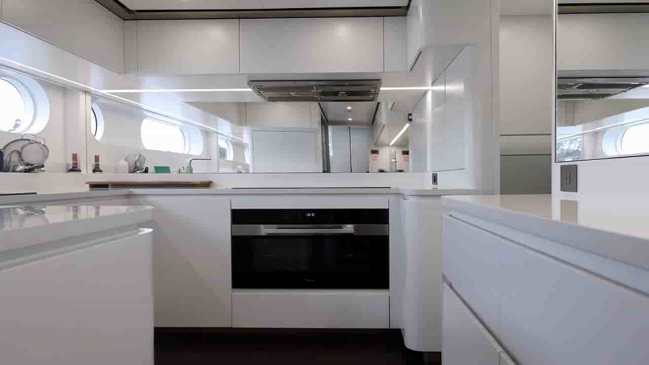 Azimut Magellano 30M - View 36