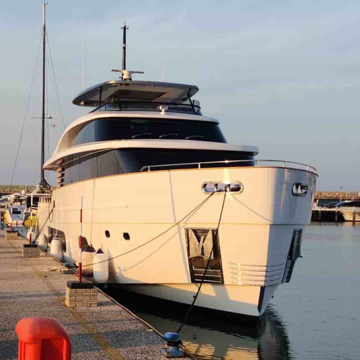 Azimut Magellano 25 Metri - View 3