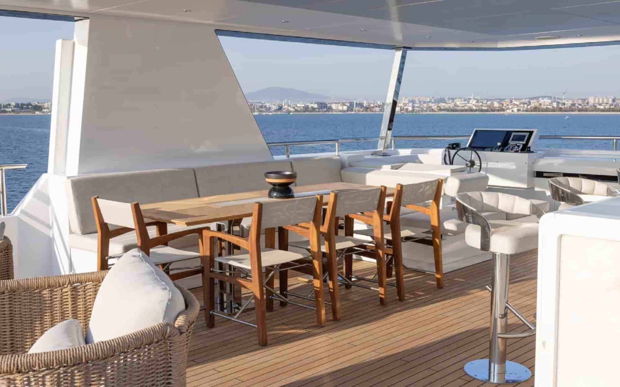 Bee Yacht 35M Explorer - View 10
