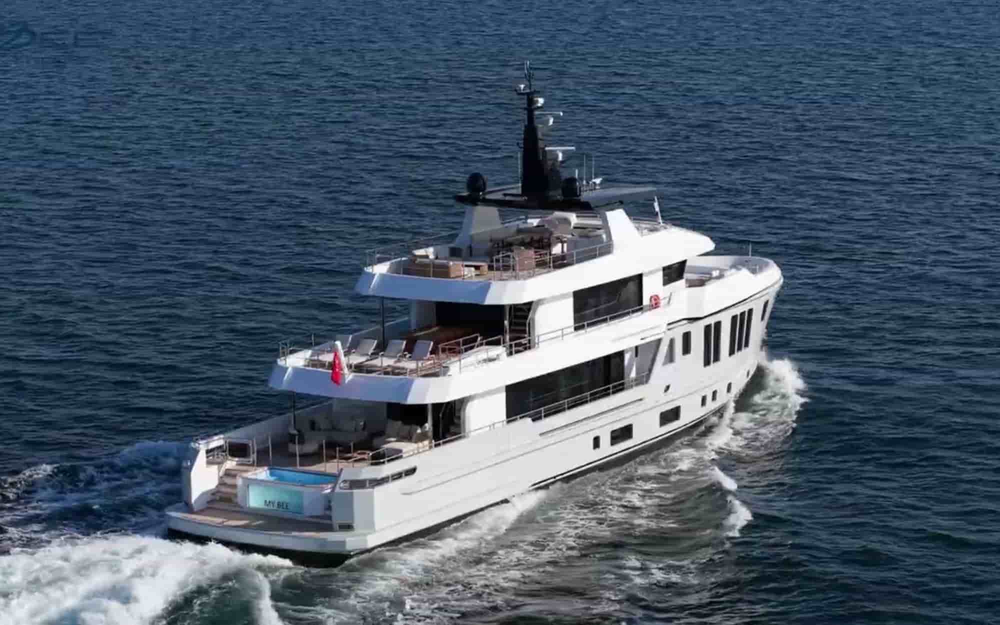 Bee Yacht 35M Explorer - View 4