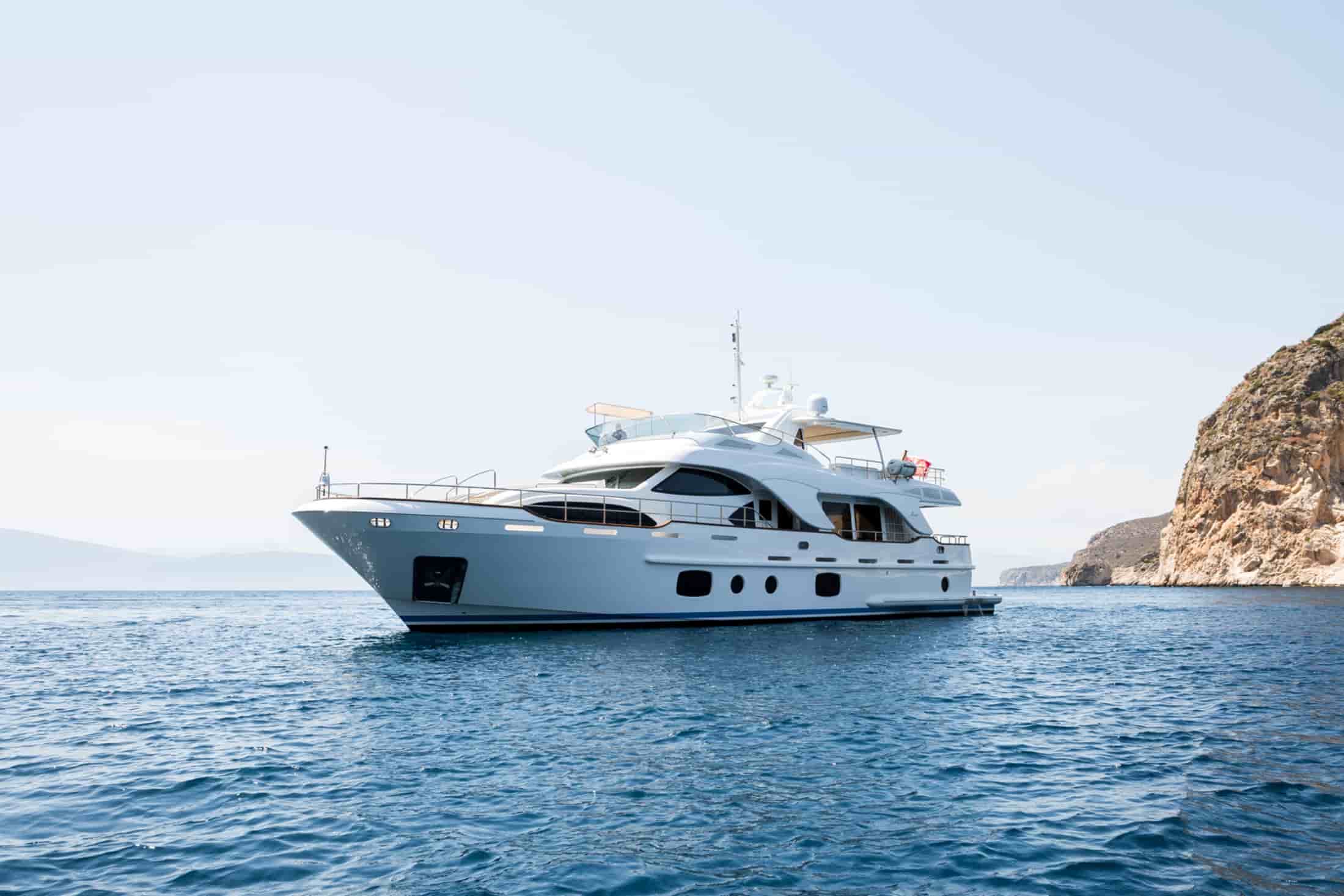 Benetti Legend 85 - View 12