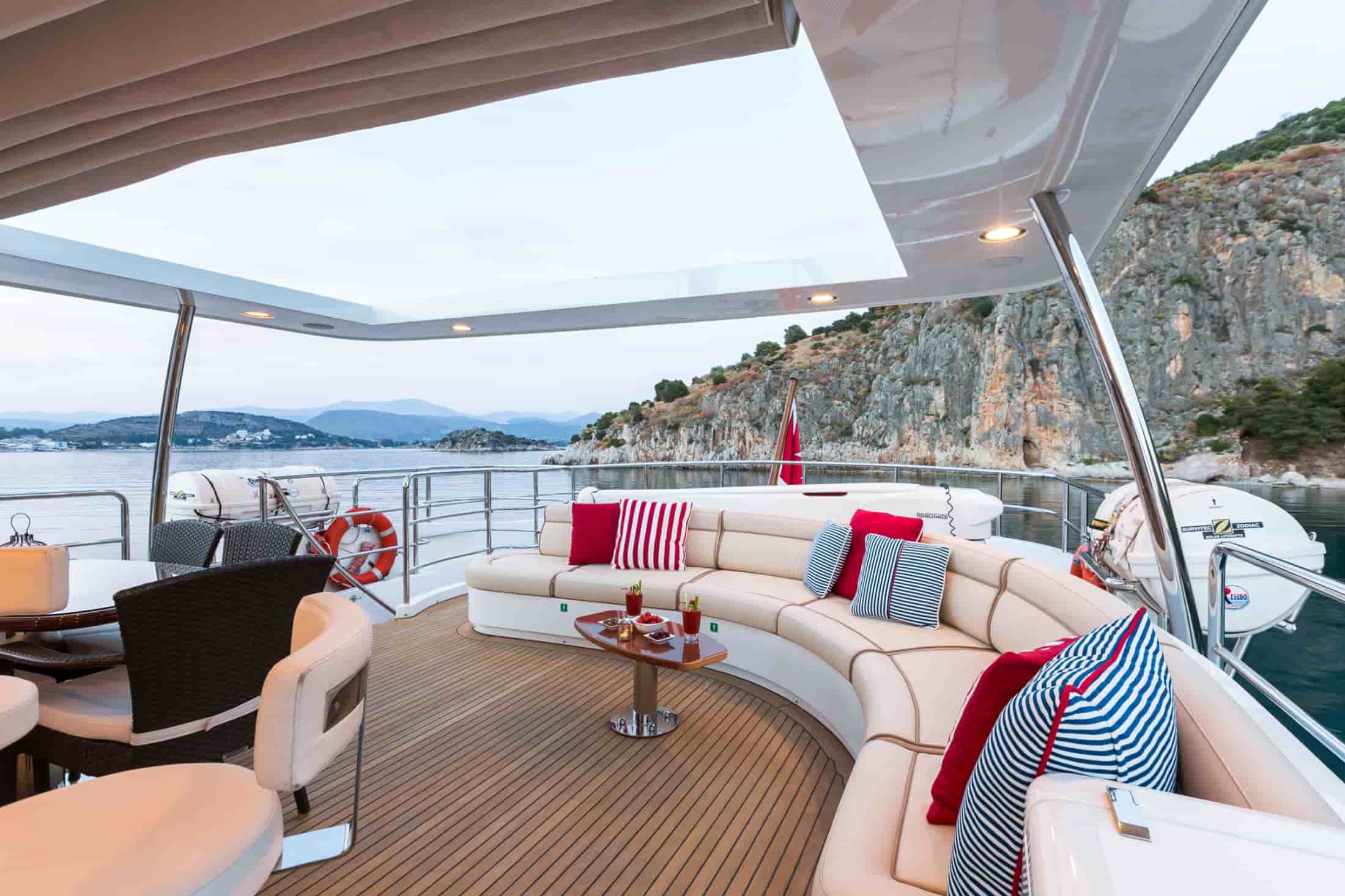 Benetti Legend 85 - View 30