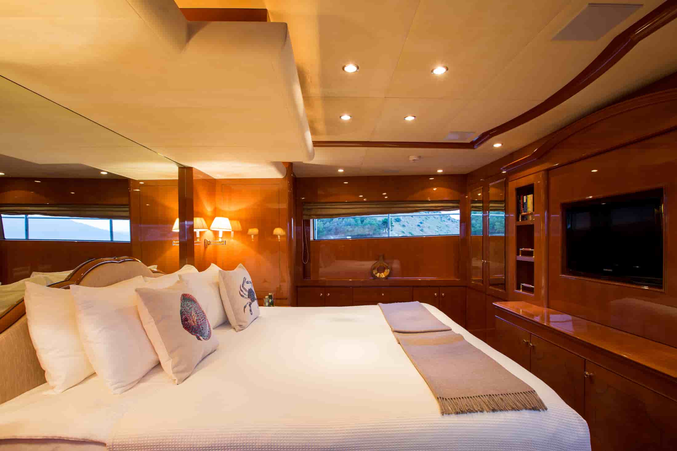 Benetti Legend 85 - View 41