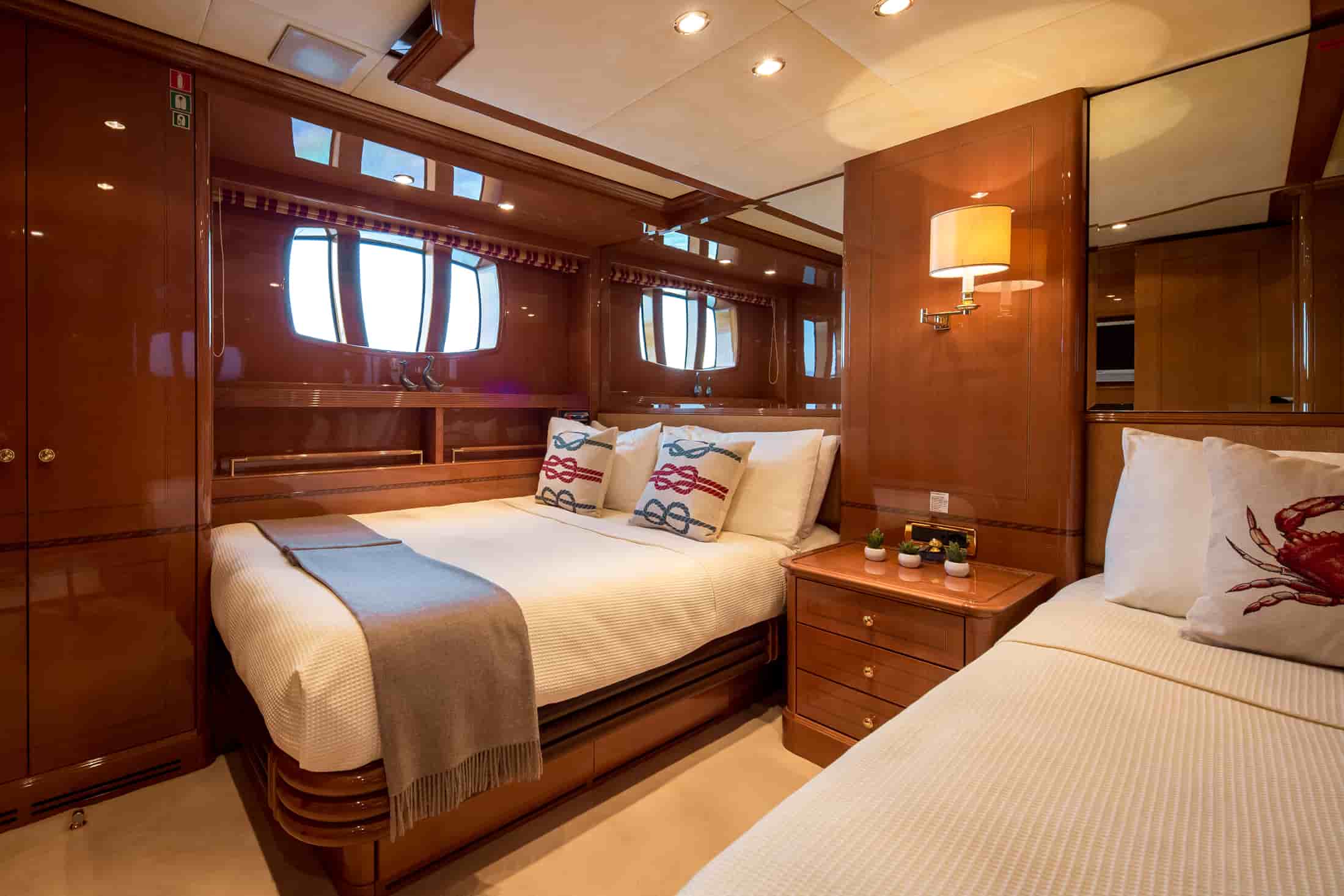 Benetti Legend 85 - View 48
