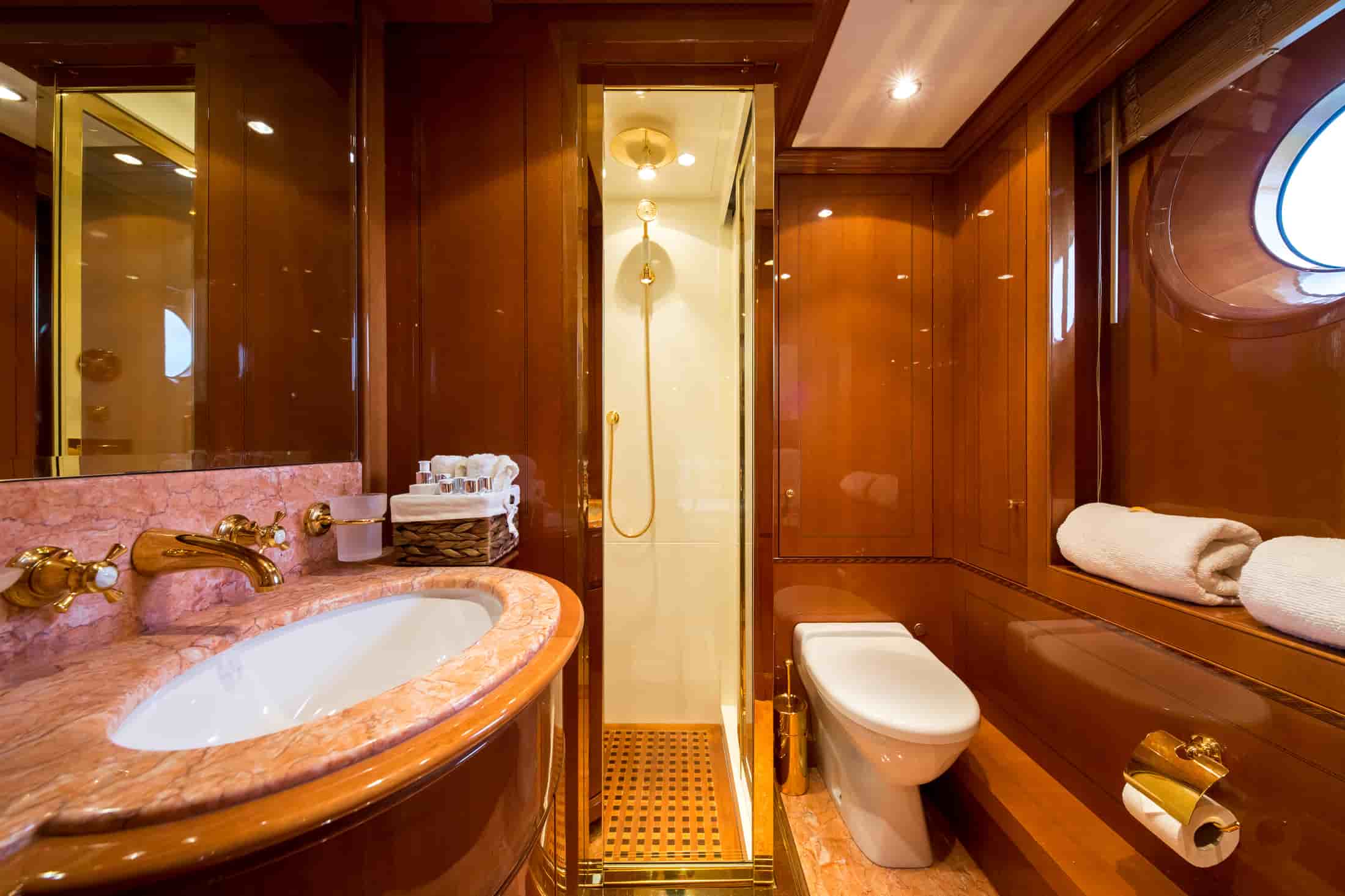 Benetti Legend 85 - View 53