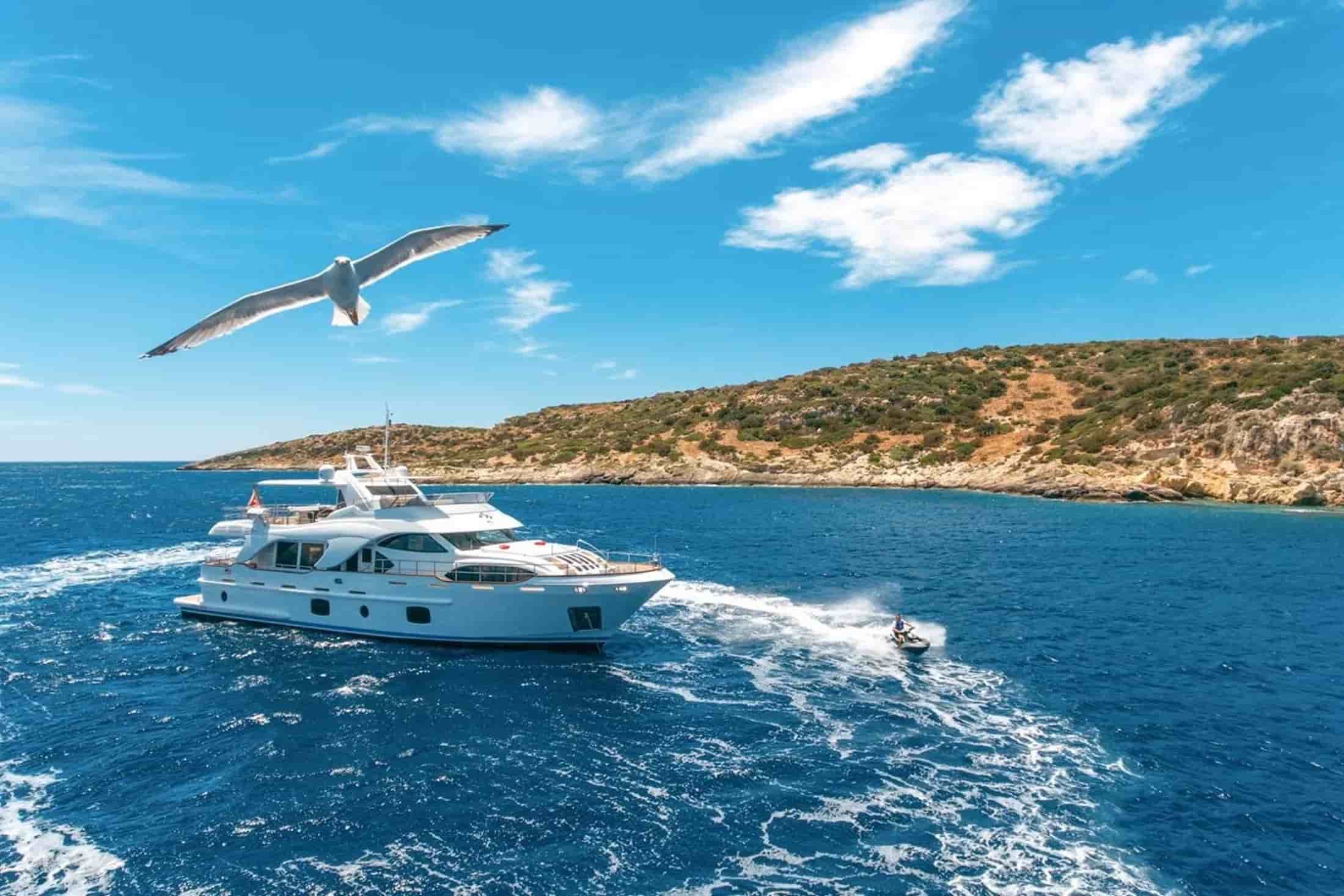 Benetti Legend 85 - View 6