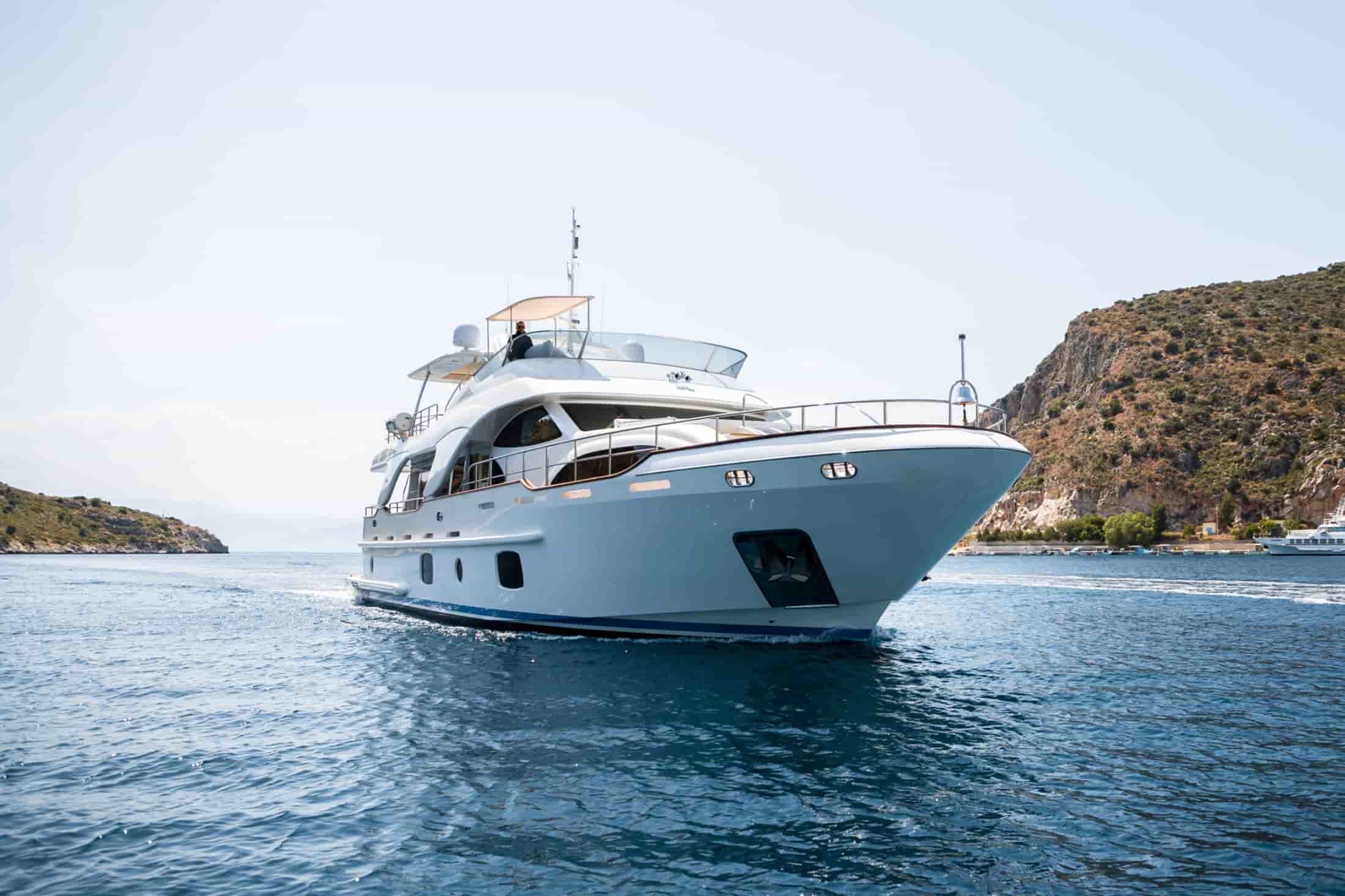 Benetti Legend 85 - View 9