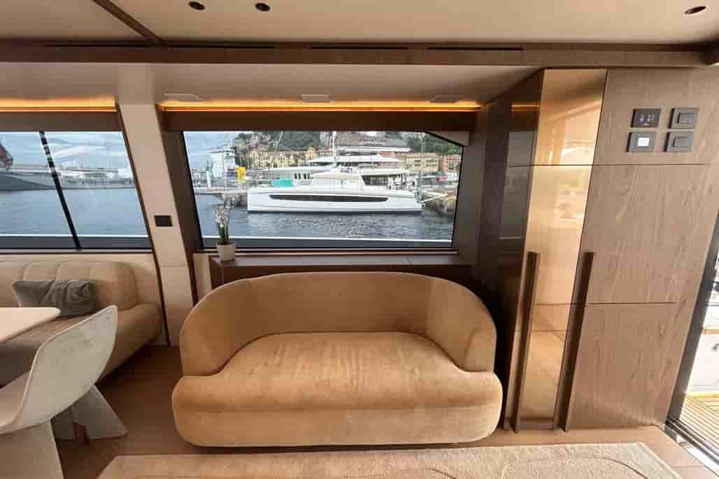 Azimut 72 Fly - View 11