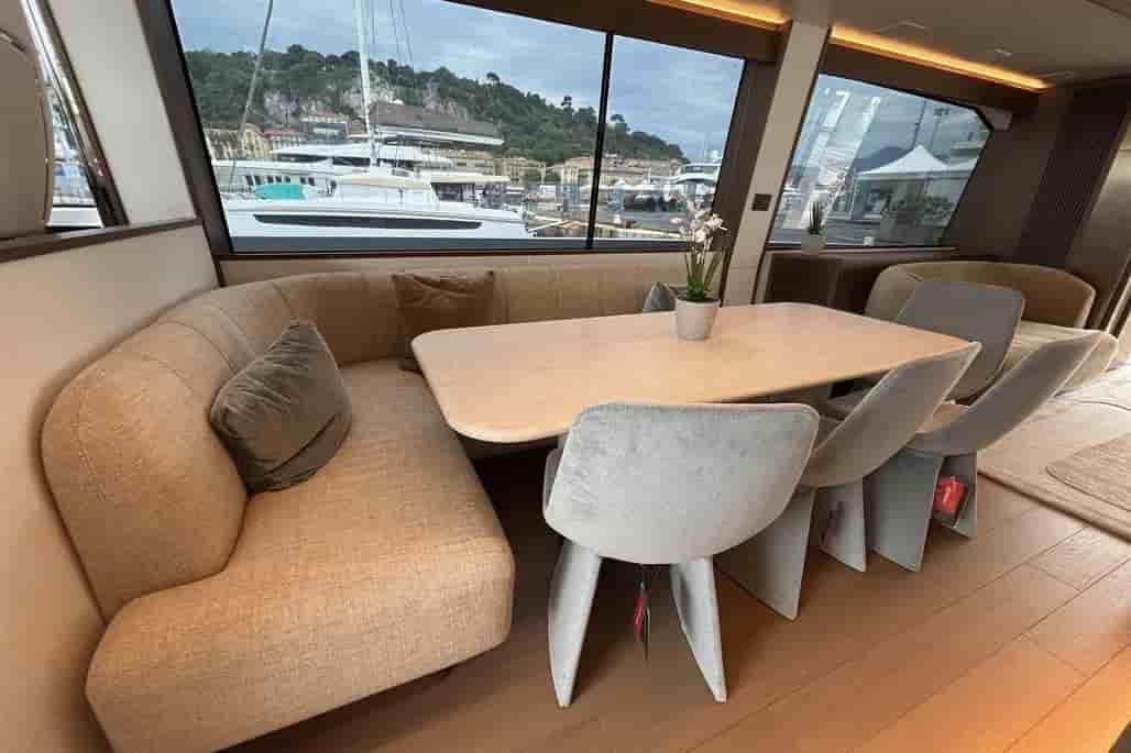 Azimut 72 Fly - View 13