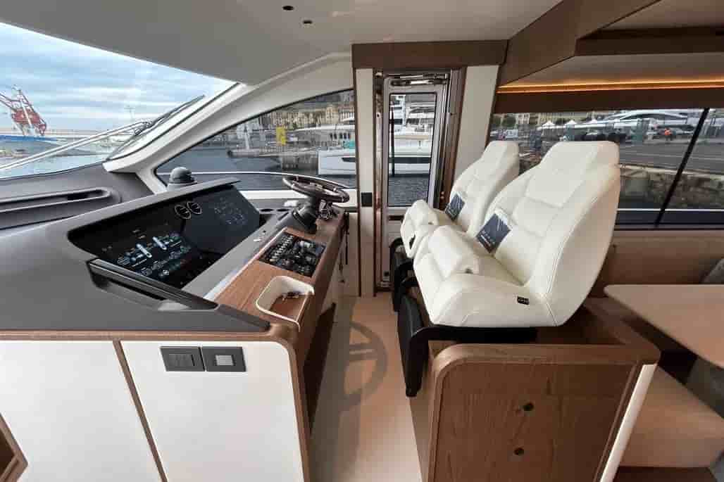 Azimut 72 Fly - View 16