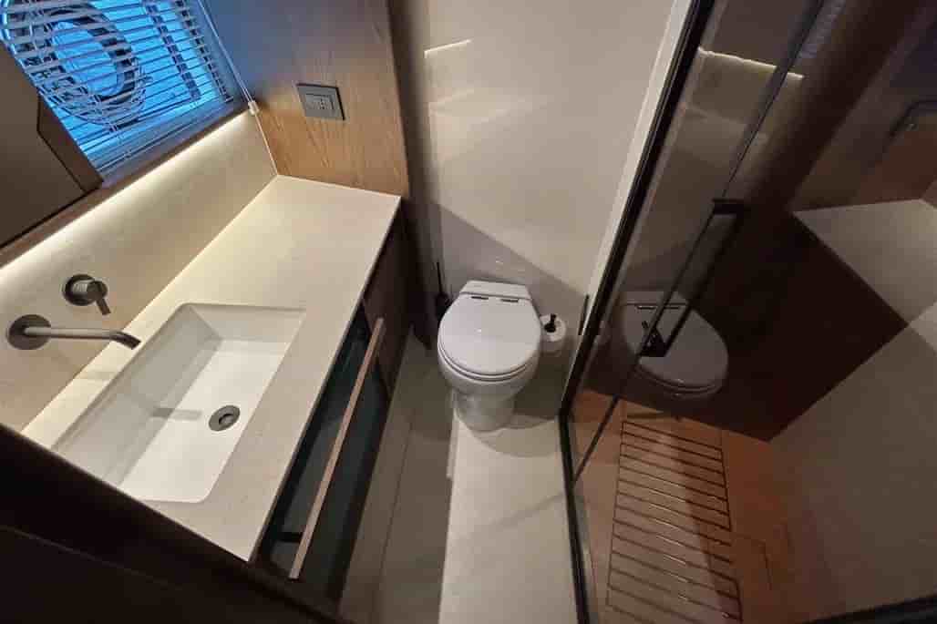 Azimut 72 Fly - View 27