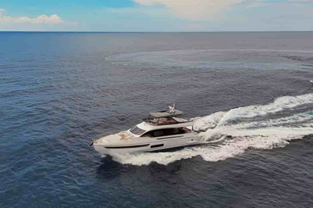 Azimut 72 Fly - View 7