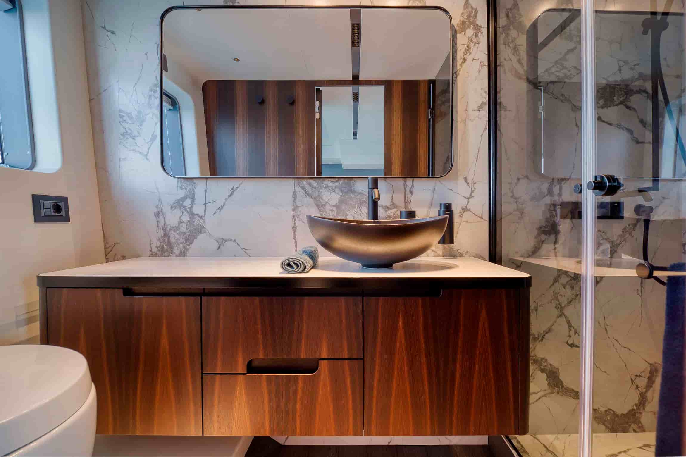 Astondoa AS5 - View 30