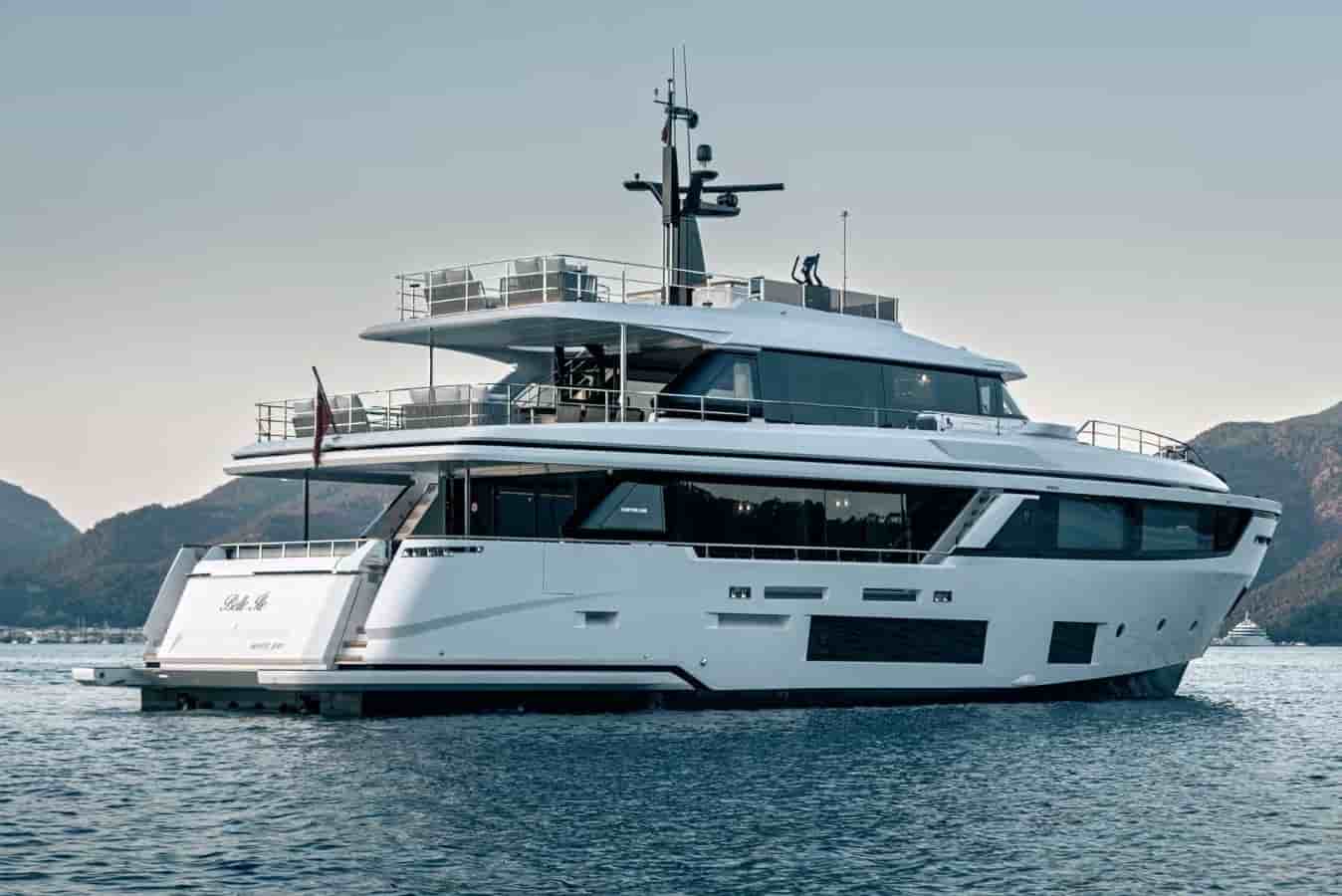 Ferretti Custom Line Navetta 30 - View 10
