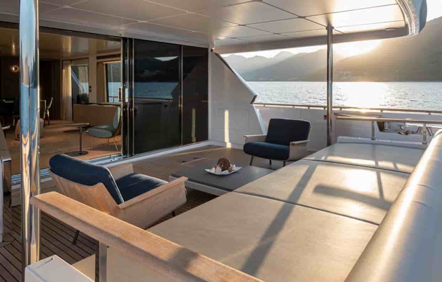 Ferretti Custom Line Navetta 30 - View 14