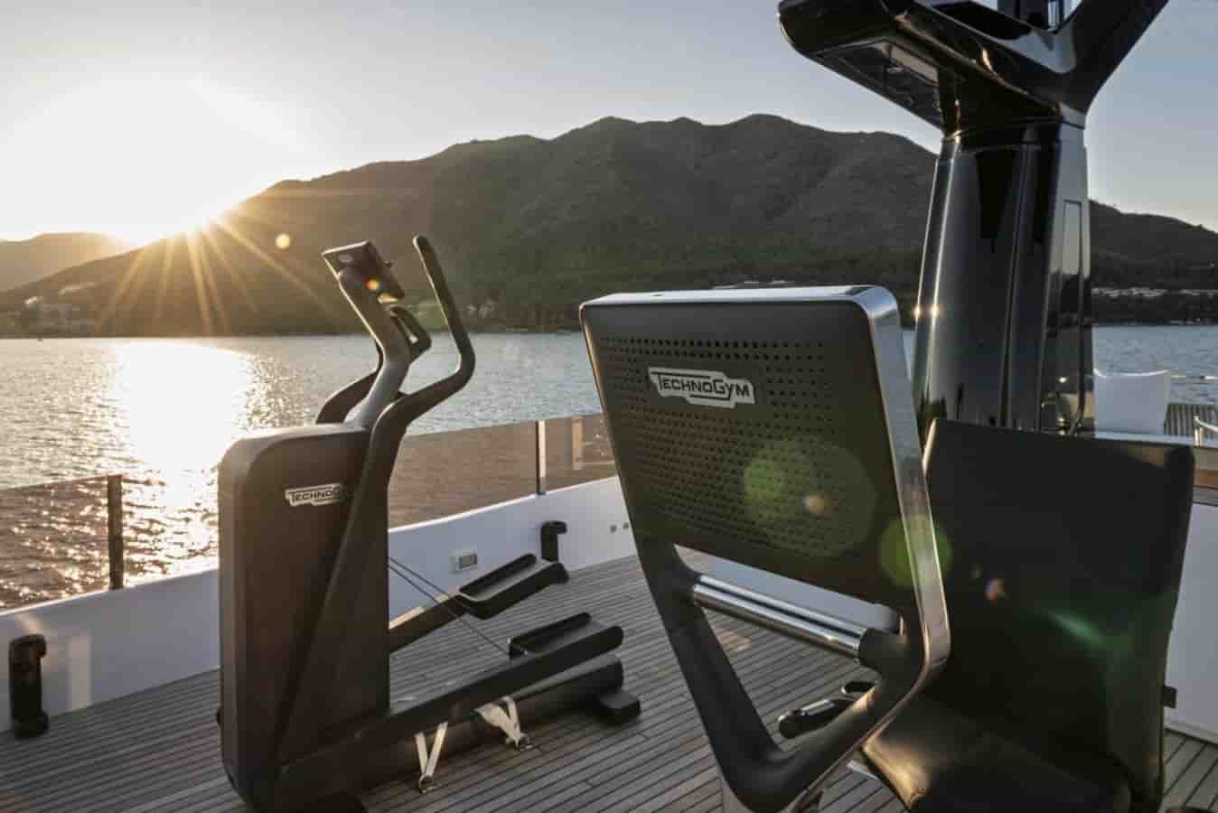 Ferretti Custom Line Navetta 30 - View 17