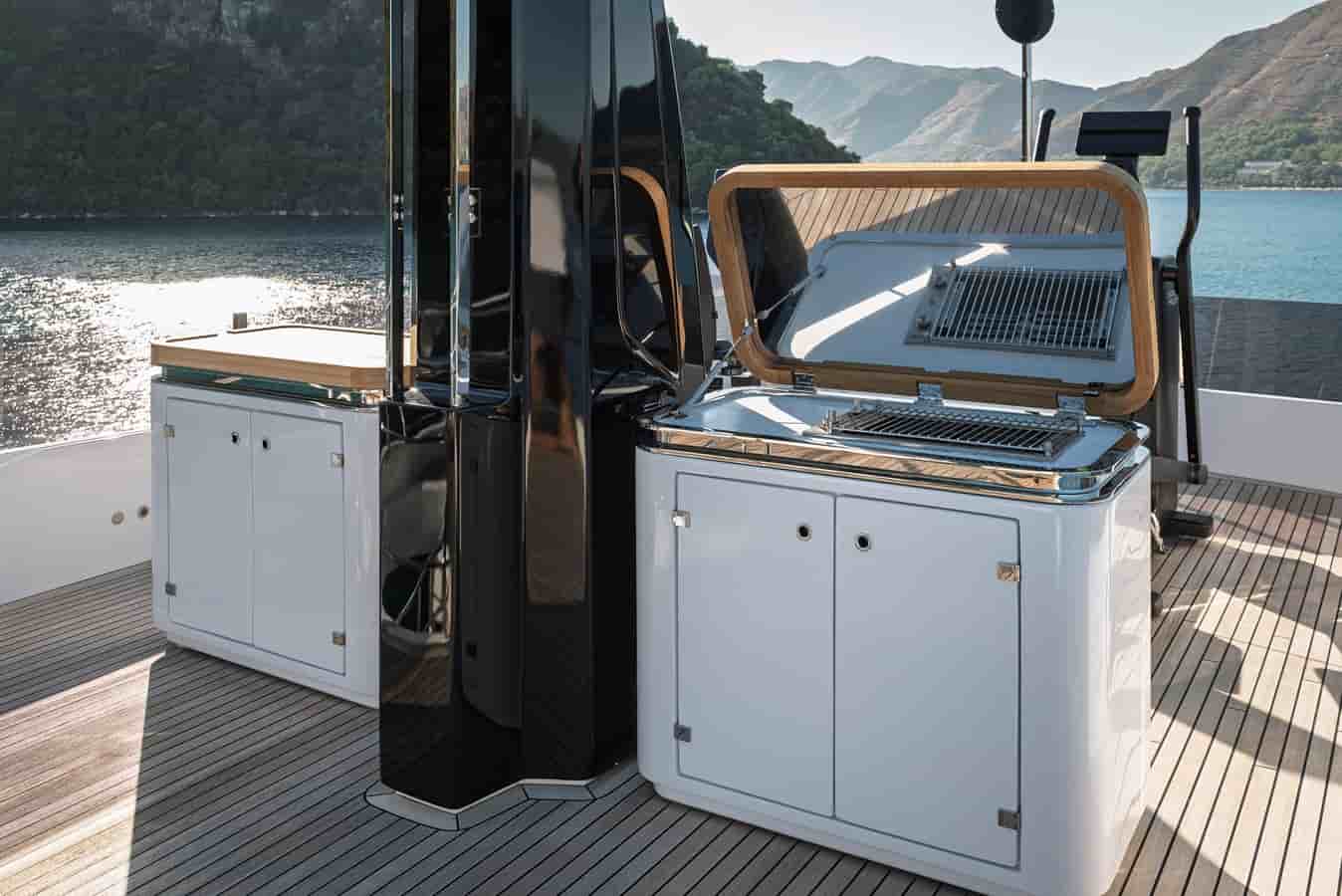Ferretti Custom Line Navetta 30 - View 18