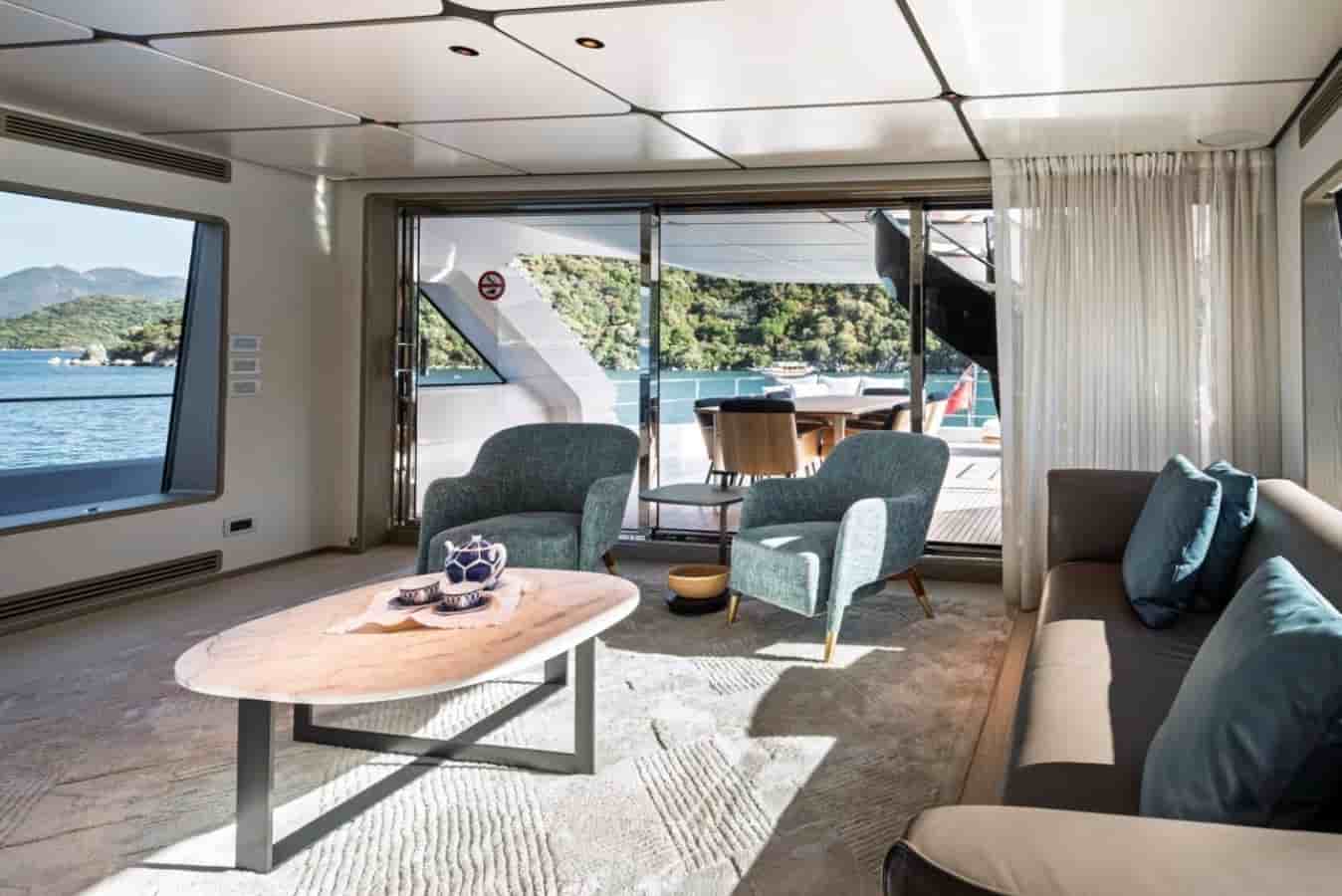Ferretti Custom Line Navetta 30 - View 25