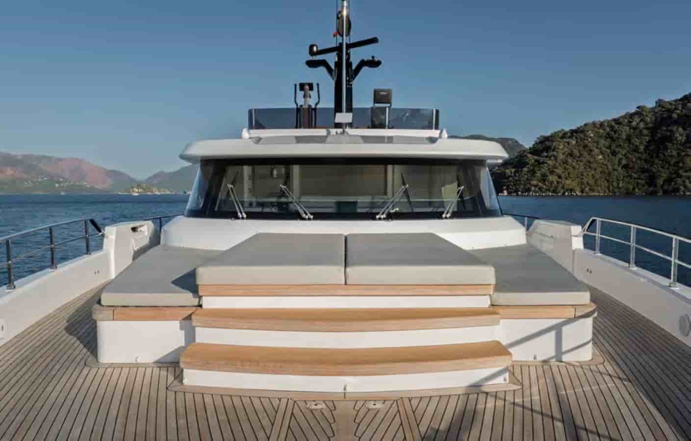 Ferretti Custom Line Navetta 30 - View 29